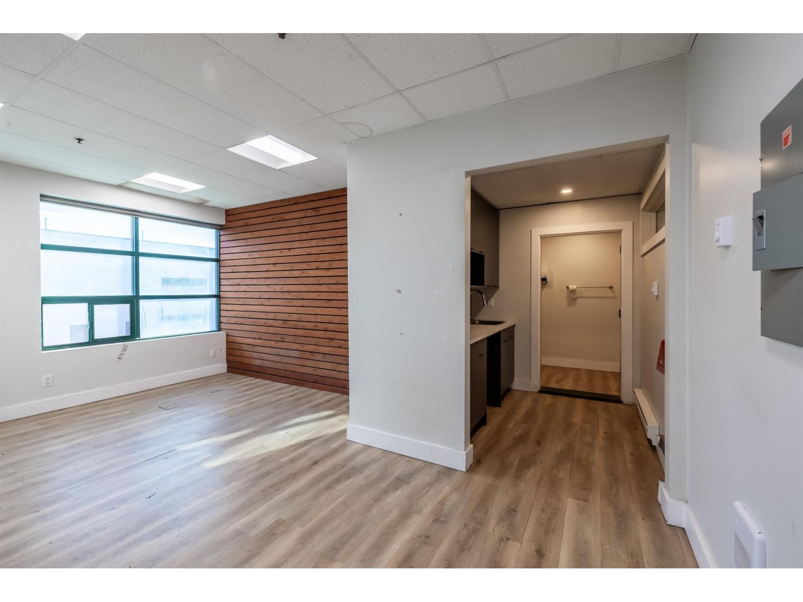 205 30701 Simpson Road, Abbotsford, BC