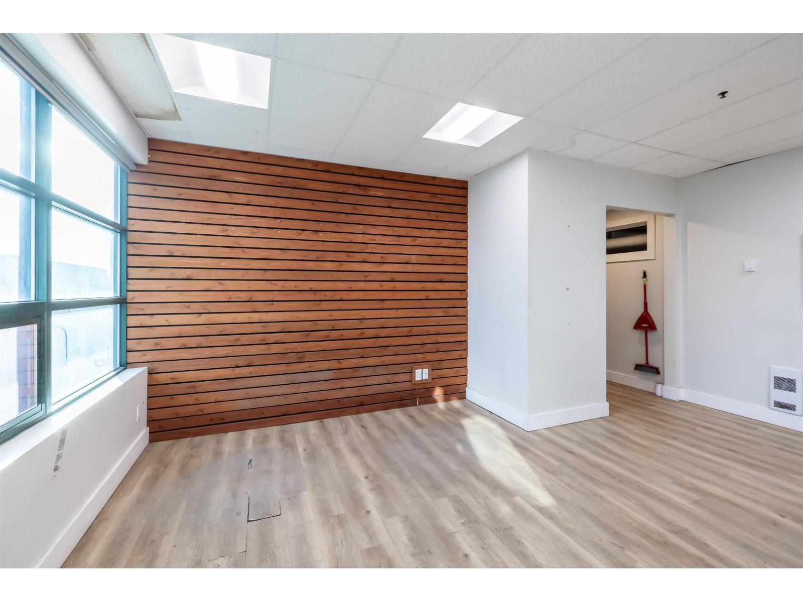 205 30701 Simpson Road, Abbotsford, BC