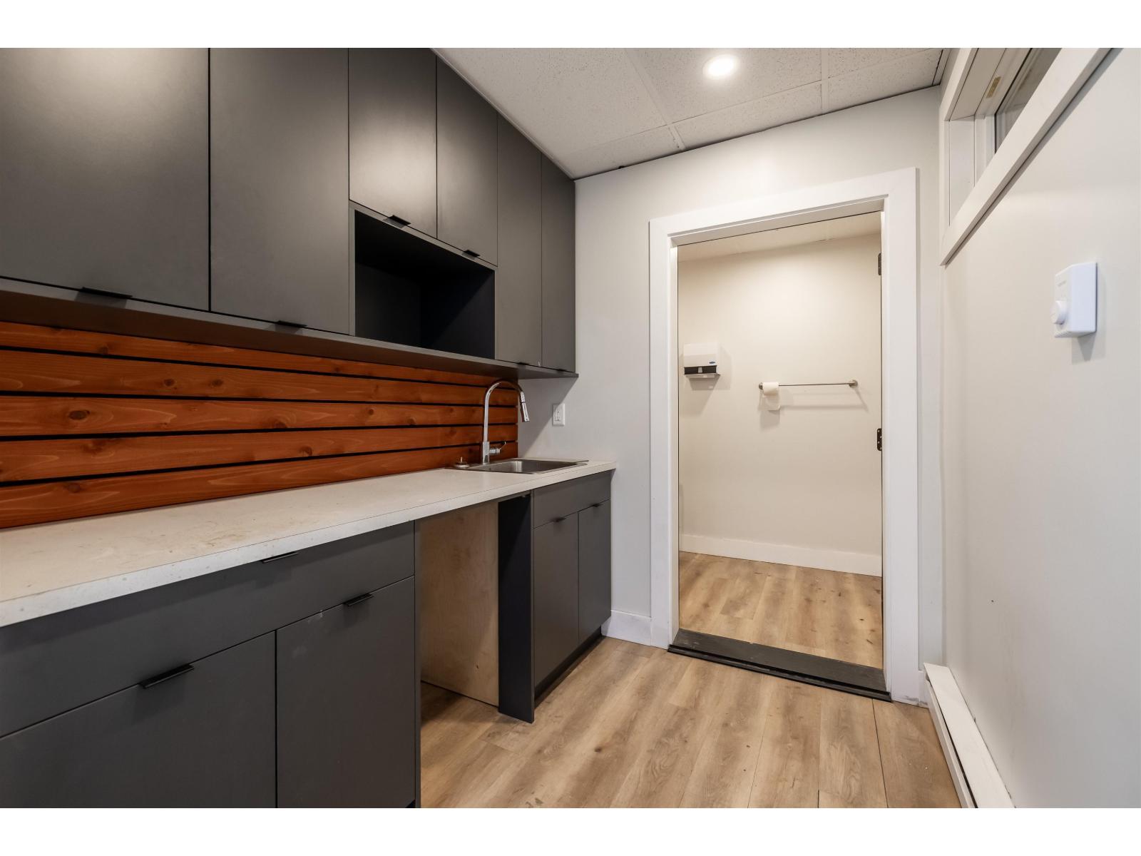 205 30701 Simpson Road, Abbotsford, BC