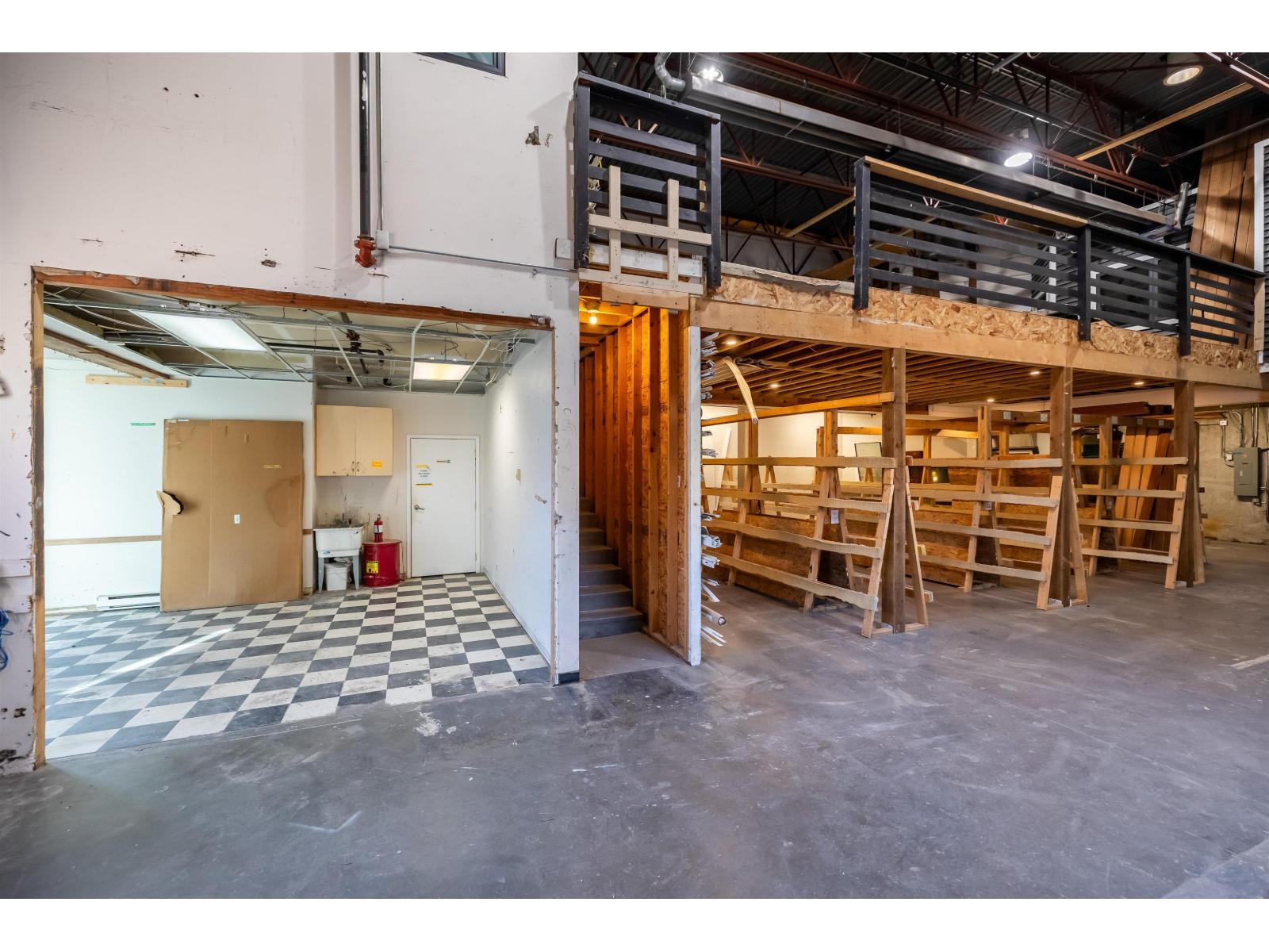 205 30701 Simpson Road, Abbotsford, BC