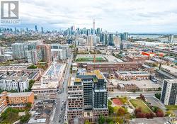 402 - 270 DUFFERIN STREET Toronto, ON M6K 0H8