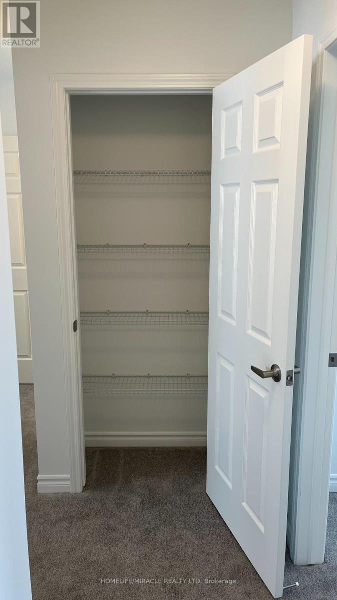 17 Canterhome Street, Kitchener, ON - Indoor