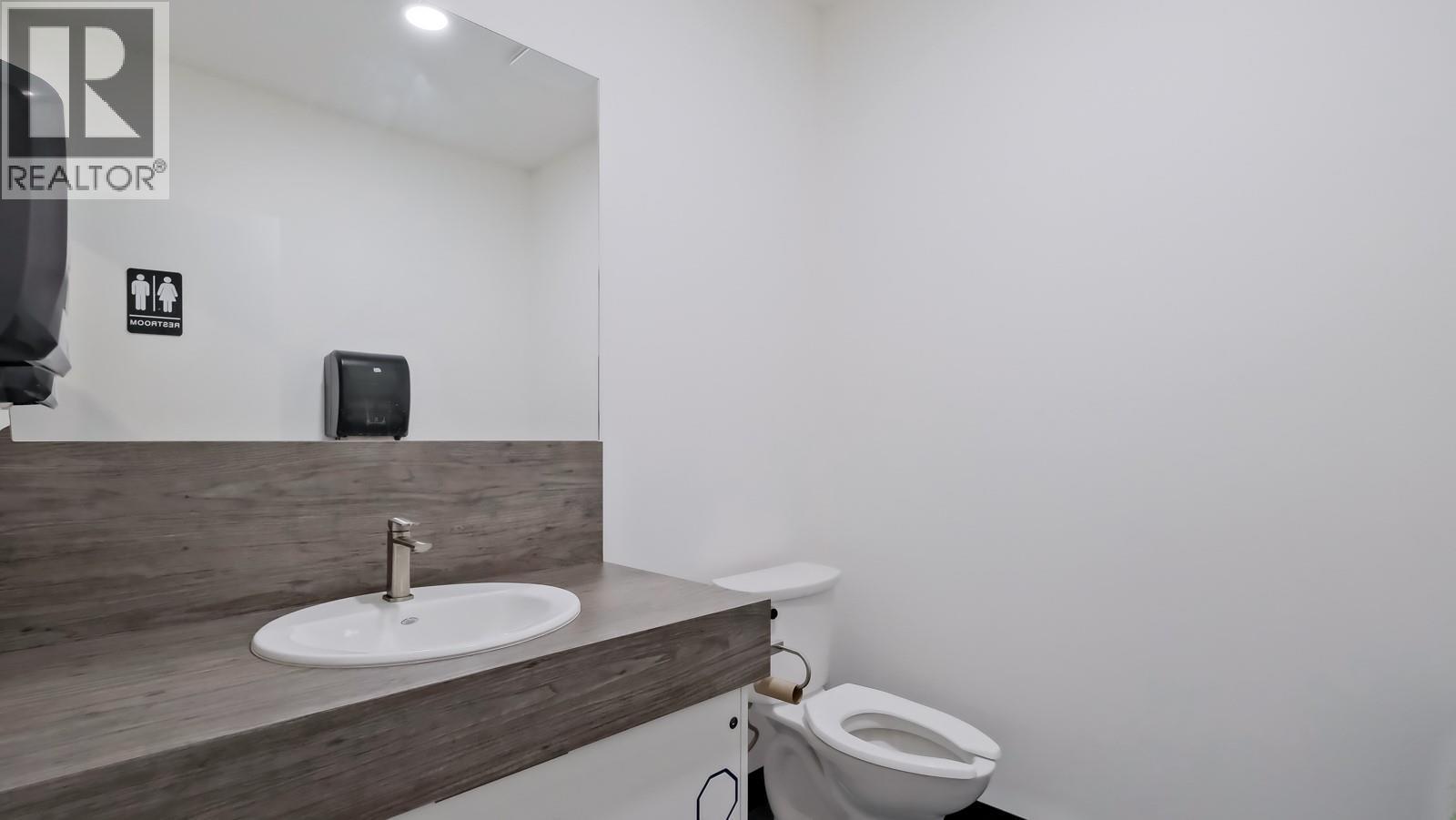 5966 Sawmill Road, Oliver, BC