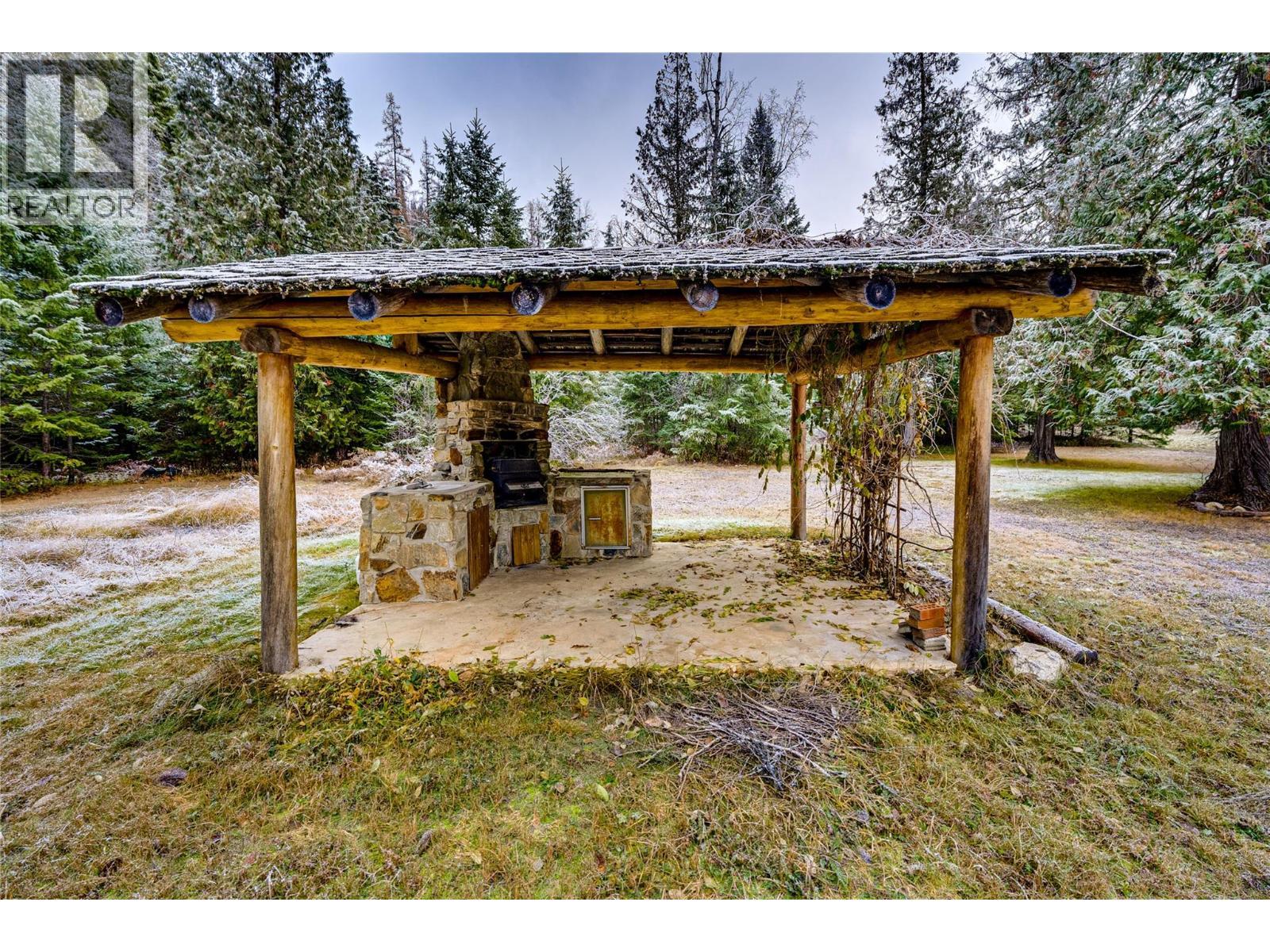3137 Enderby Mabel Lake Road, Enderby, BC - Outdoor