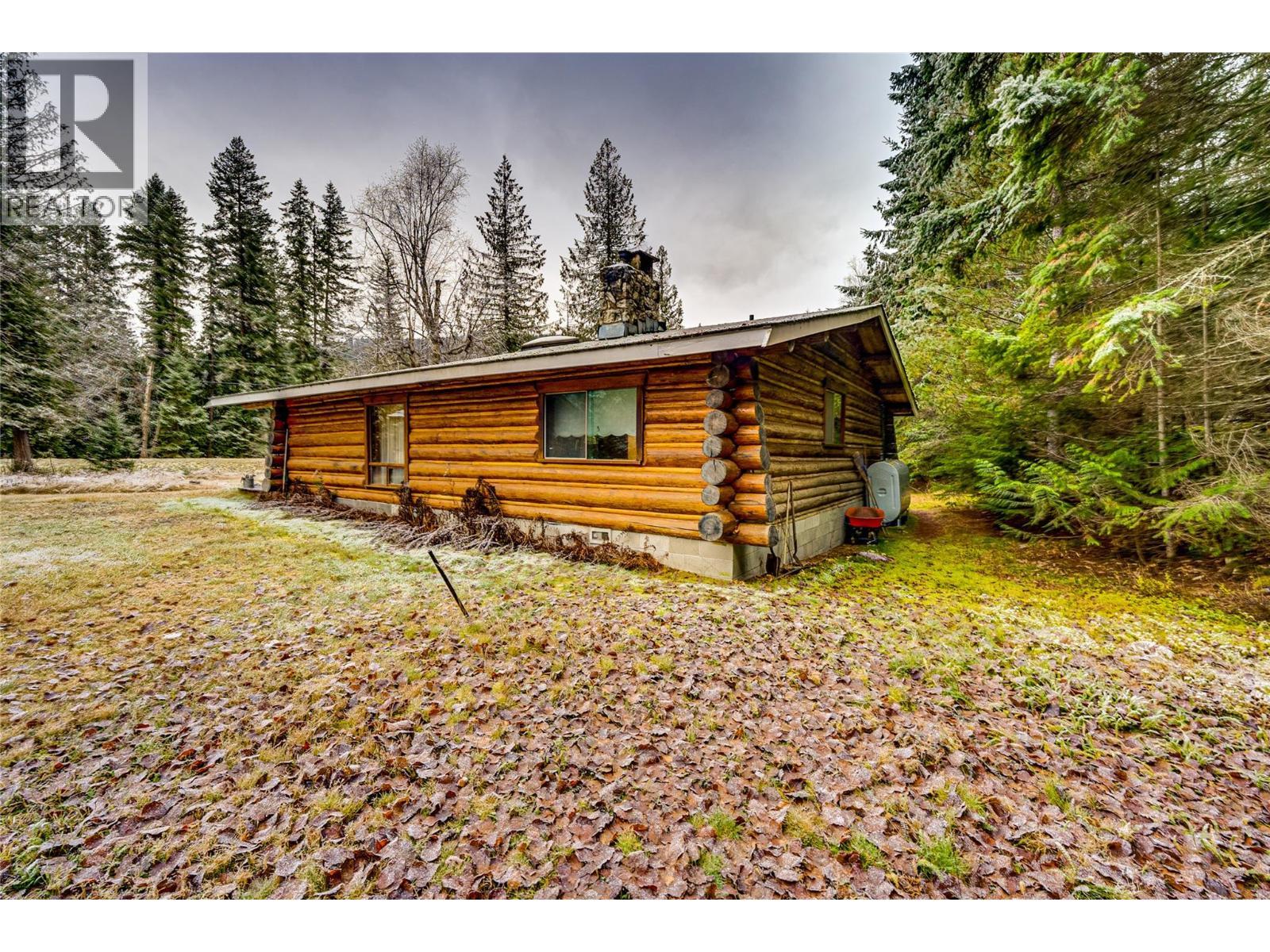 3137 Enderby Mabel Lake Road, Enderby, BC - Outdoor