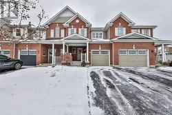 68 LUPO DRIVE Hamilton, ON L8B 0V3