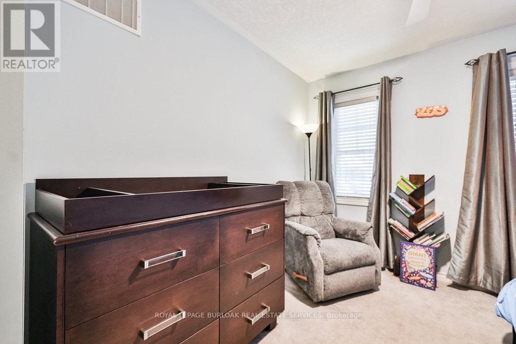 68 Lupo Drive, Hamilton, ON - Indoor