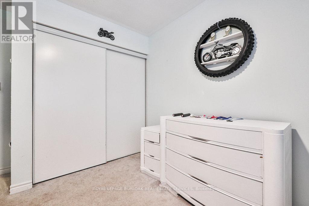 68 Lupo Drive, Hamilton, ON - Indoor Photo Showing Other Room