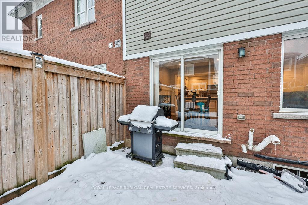 68 Lupo Drive, Hamilton, ON - Outdoor With Deck Patio Veranda With Exterior