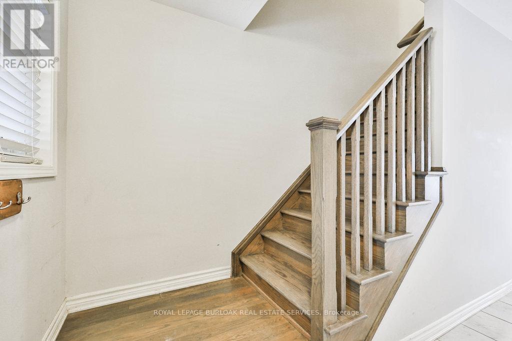 68 Lupo Drive, Hamilton, ON - Indoor Photo Showing Other Room