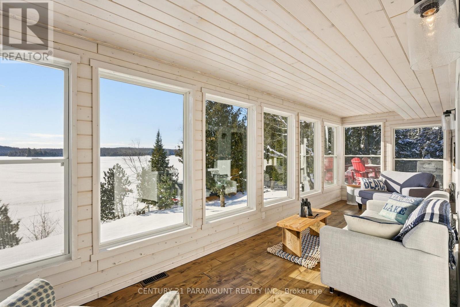 126 Chapman Drive Se, Magnetawan, ON - Indoor Photo Showing Other Room