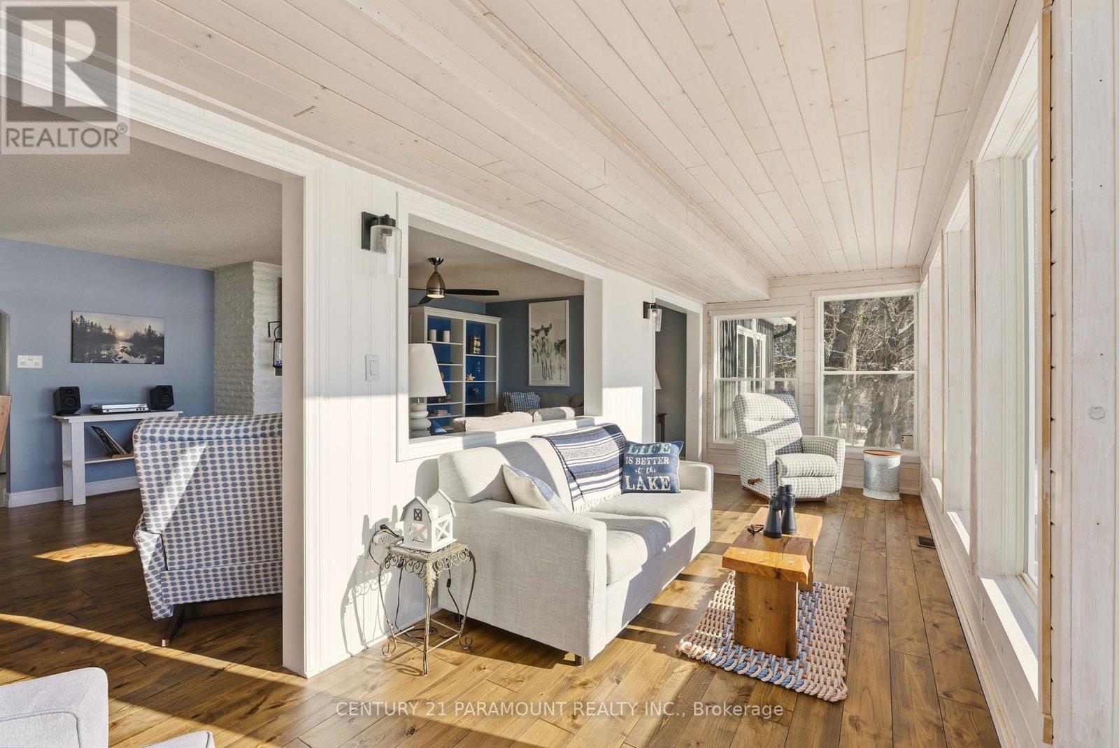 126 Chapman Drive Se, Magnetawan, ON - Indoor Photo Showing Other Room