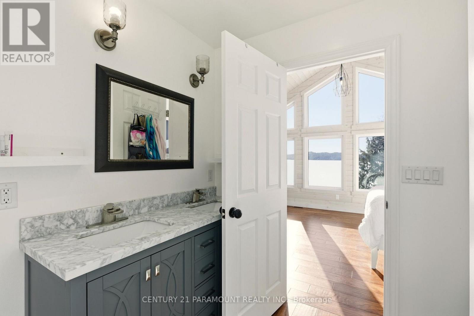 126 Chapman Drive Se, Magnetawan, ON - Indoor