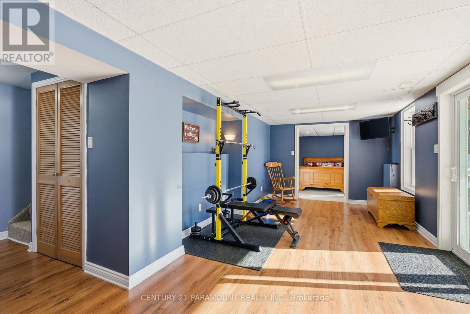 126 Chapman Drive Se, Magnetawan, ON - Indoor Photo Showing Gym Room