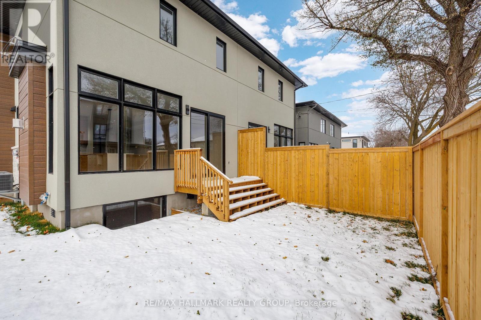 505 Dawson - B Avenue, Ottawa, ON