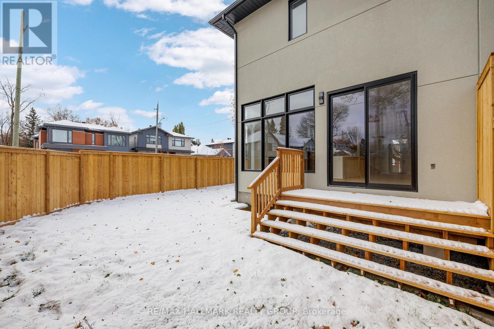 505 Dawson - B Avenue, Ottawa, ON