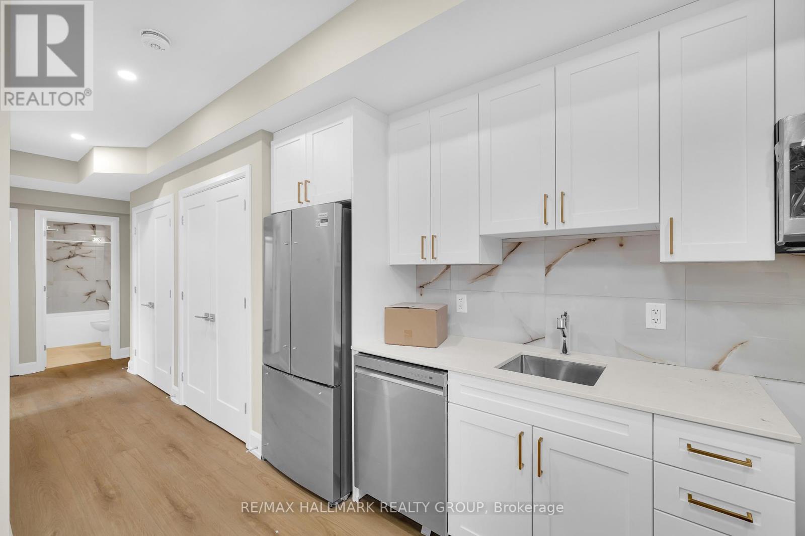 505 Dawson - B Avenue, Ottawa, ON