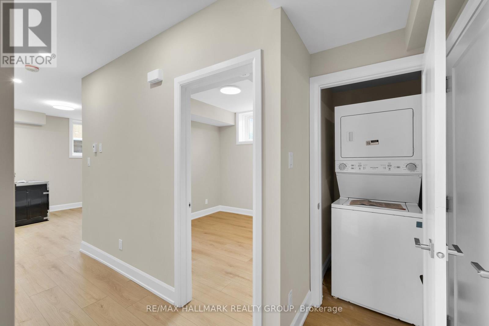 505 Dawson - B Avenue, Ottawa, ON