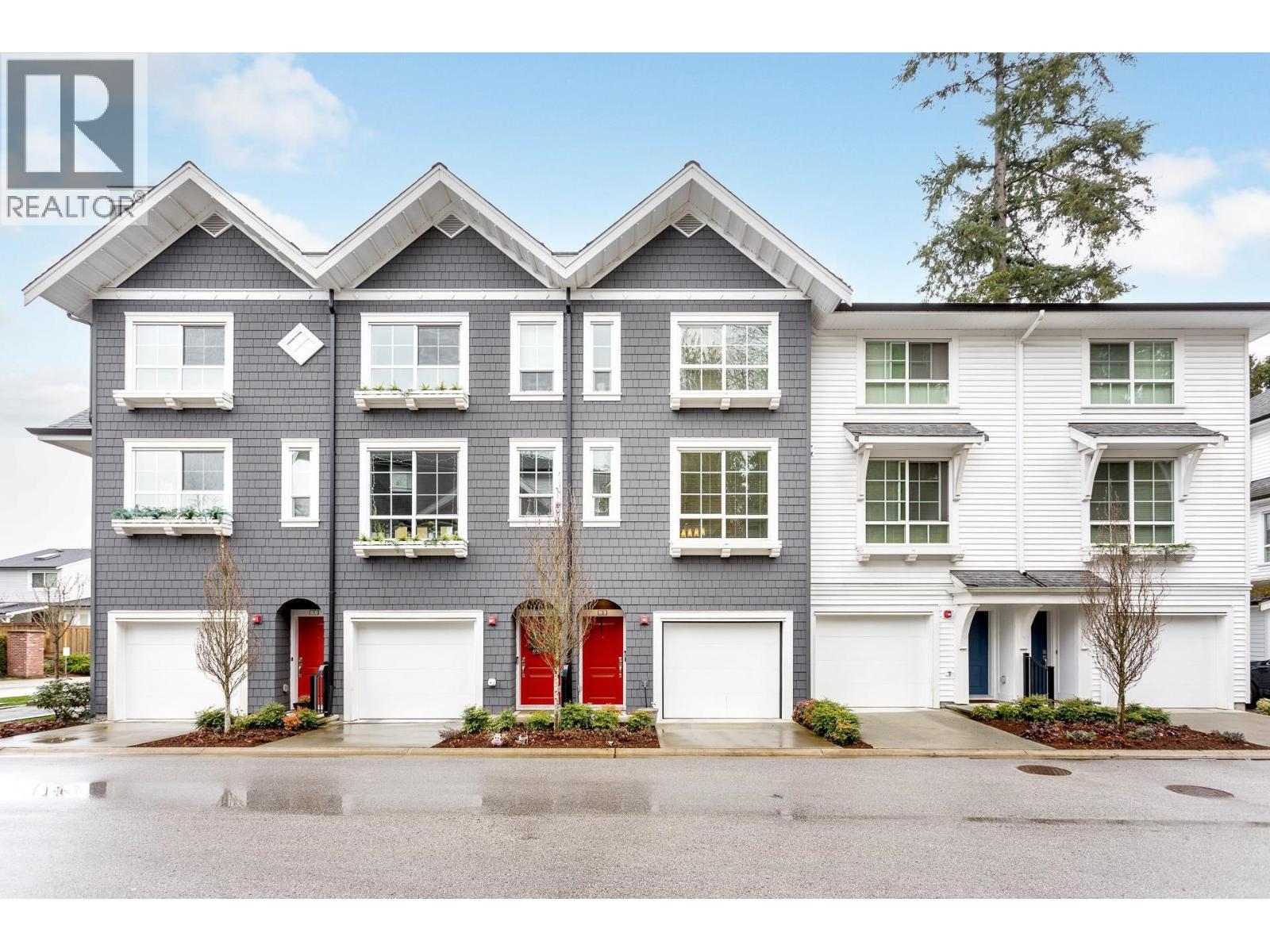 3 19696 Hammond Road, Pitt Meadows, BC - Outdoor With Facade