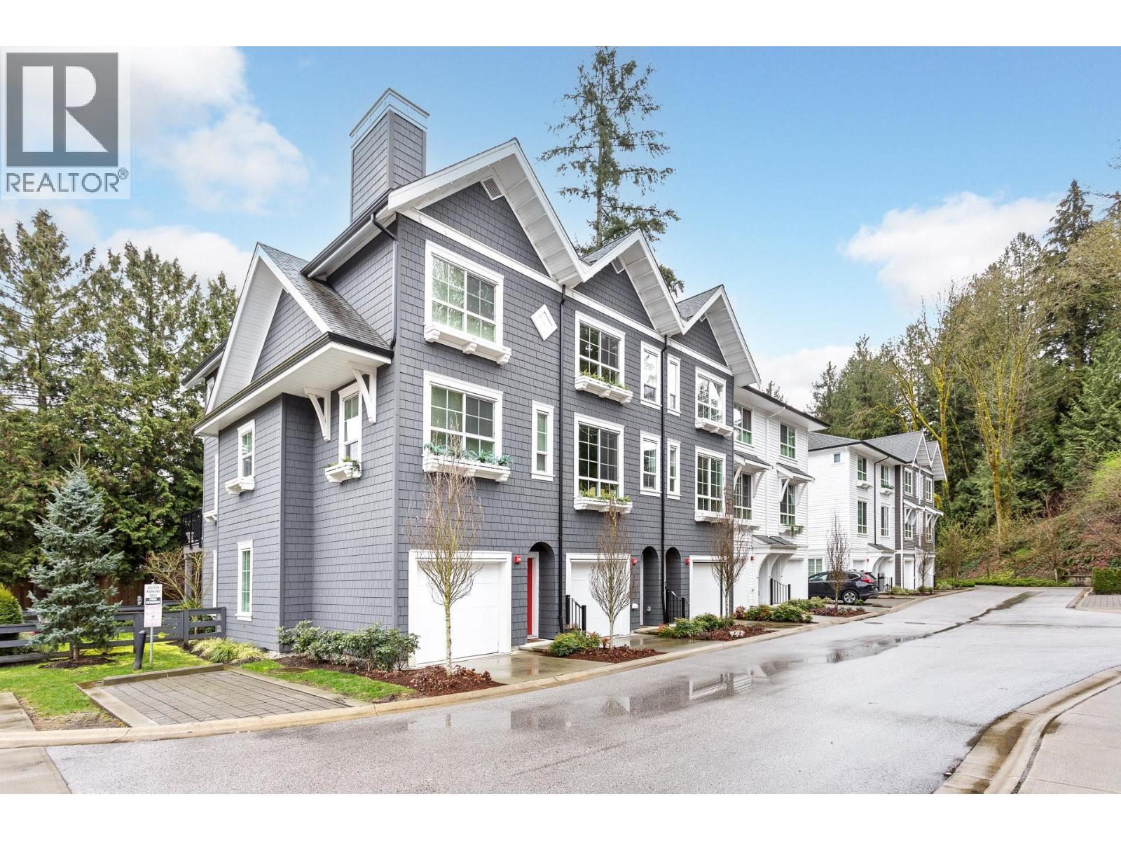 3 19696 Hammond Road, Pitt Meadows, BC - Outdoor With Facade