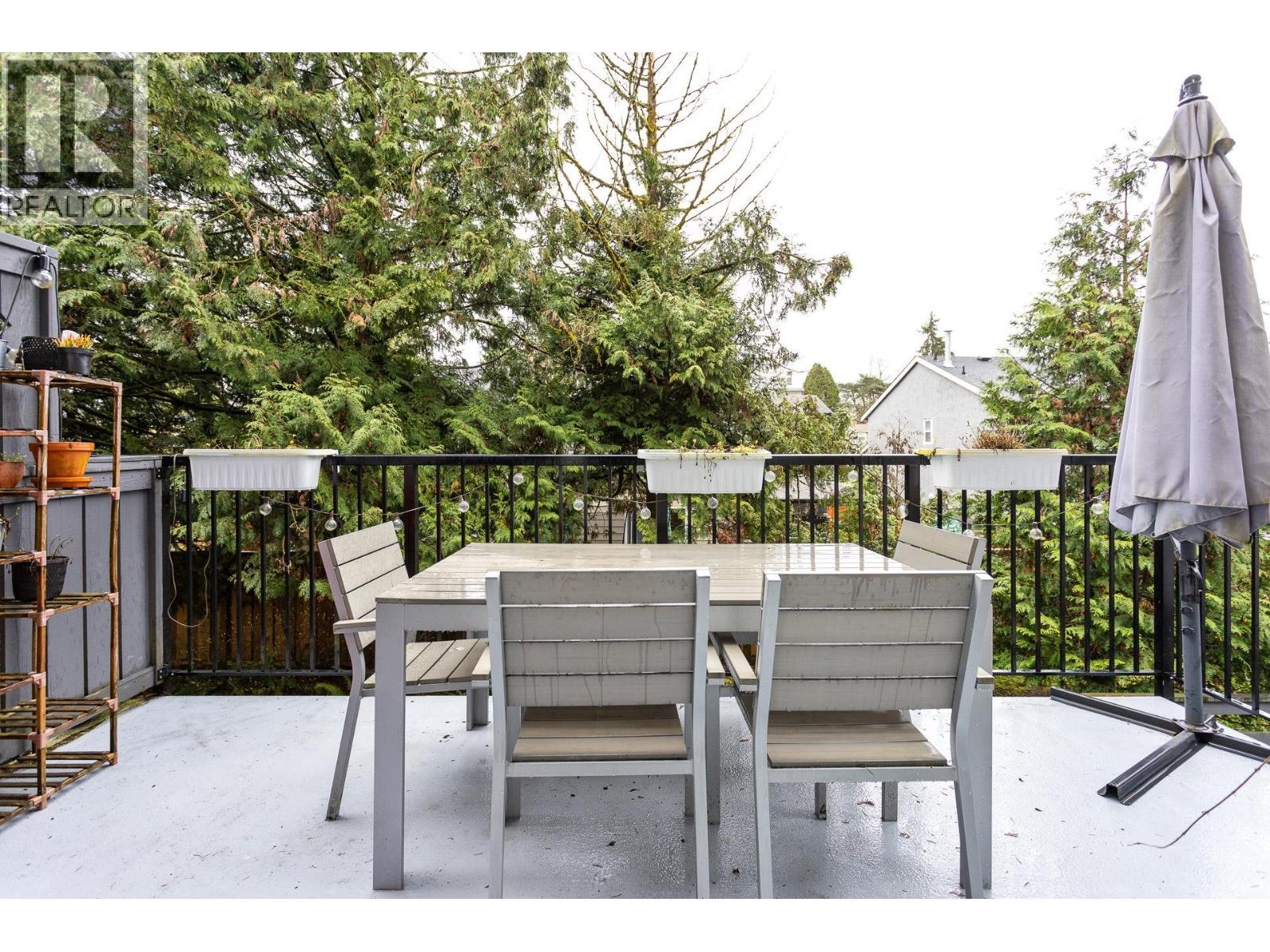 3 19696 Hammond Road, Pitt Meadows, BC - Outdoor With Deck Patio Veranda
