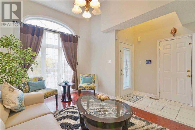 65 Batt Crescent, Ajax, ON - Indoor