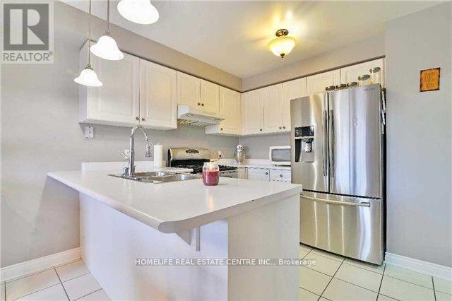 65 Batt Crescent, Ajax, ON - Indoor Photo Showing Kitchen With Double Sink