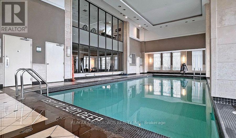 712 - 350 Red Maple Road, Richmond Hill, ON - Indoor Photo Showing Other Room With In Ground Pool
