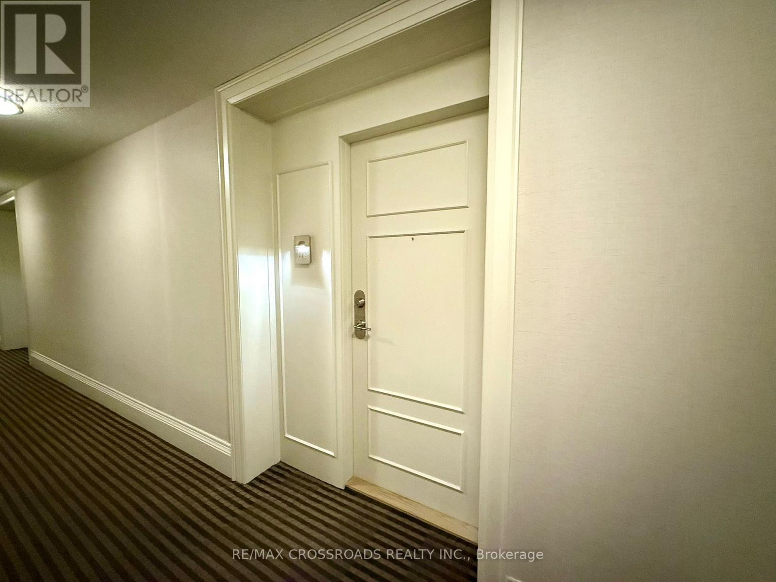 712 - 350 Red Maple Road, Richmond Hill, ON - Indoor Photo Showing Other Room