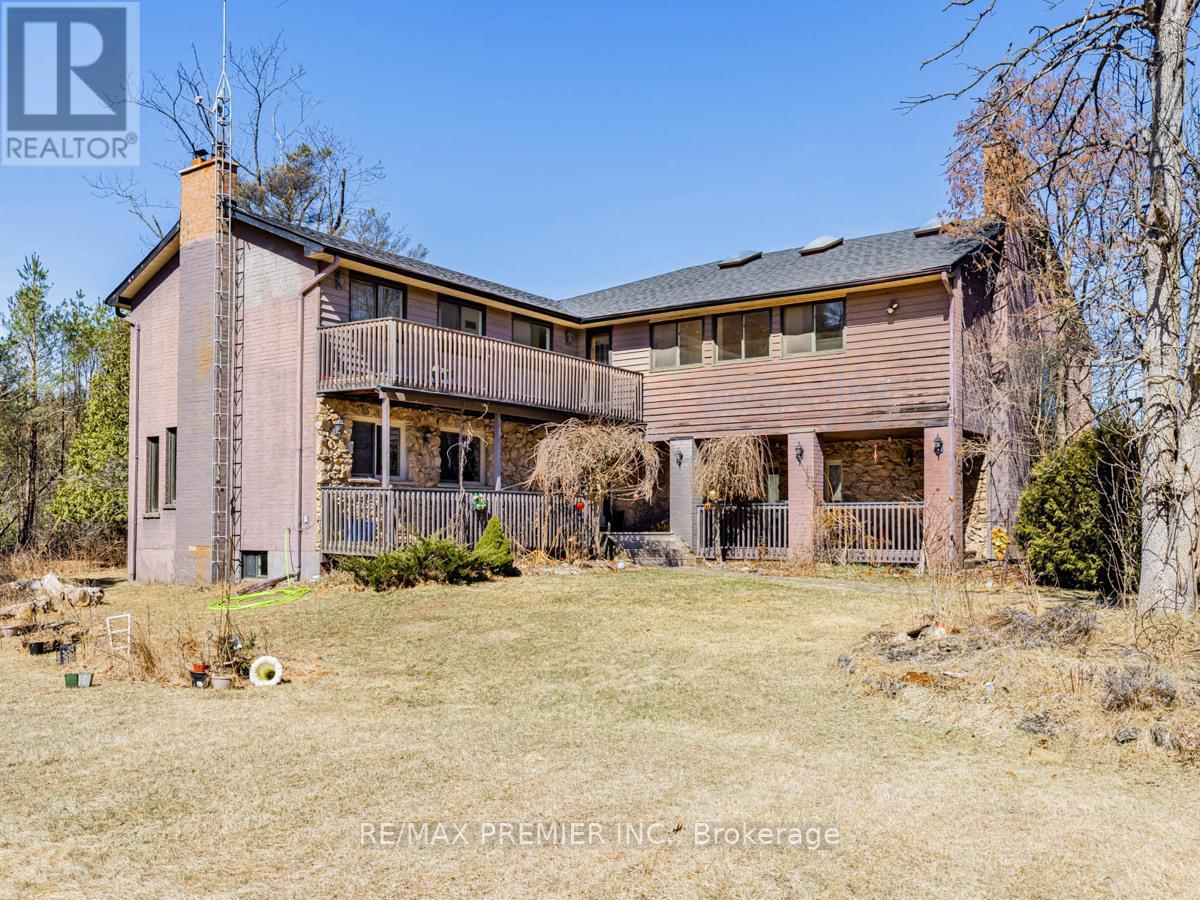 4282 Vivian Road, Whitchurch-Stouffville, ON - Outdoor