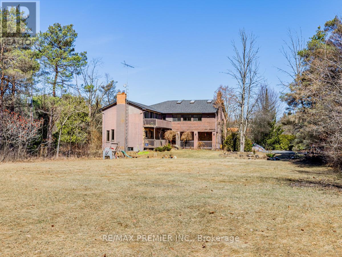 4282 Vivian Road, Whitchurch-Stouffville, ON - Outdoor