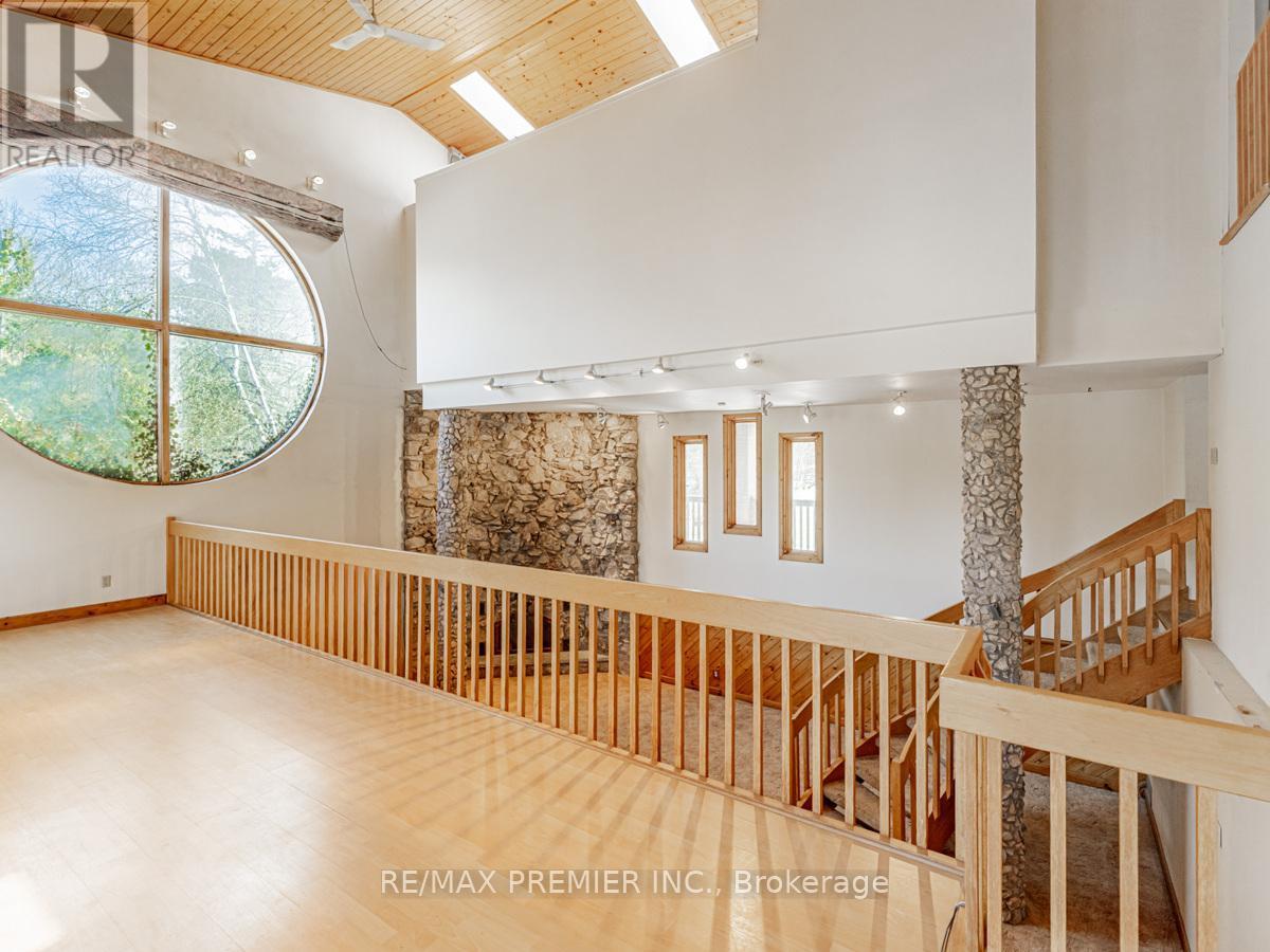 4282 Vivian Road, Whitchurch-Stouffville, ON - Indoor Photo Showing Other Room