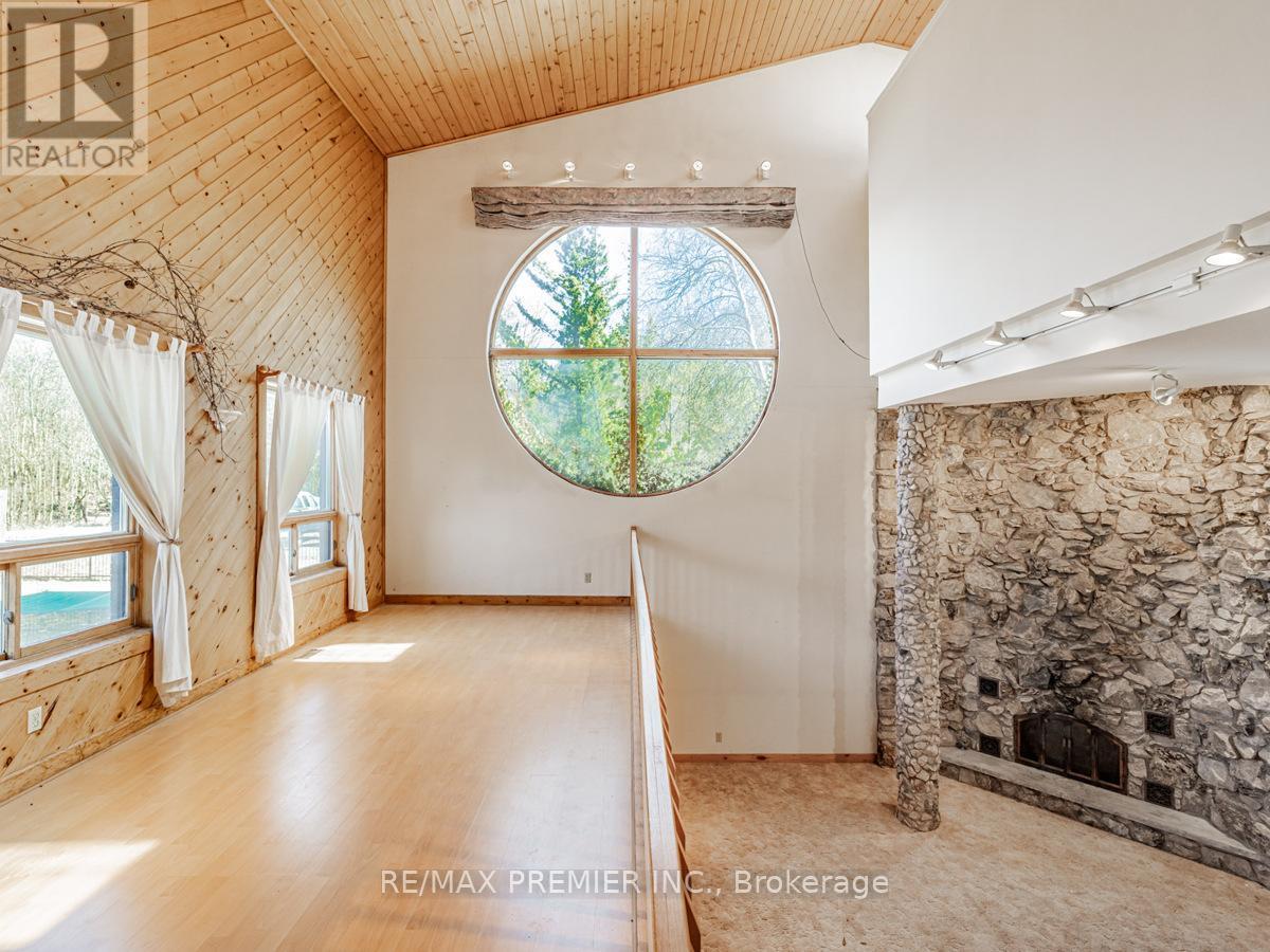 4282 Vivian Road, Whitchurch-Stouffville, ON - Indoor Photo Showing Other Room