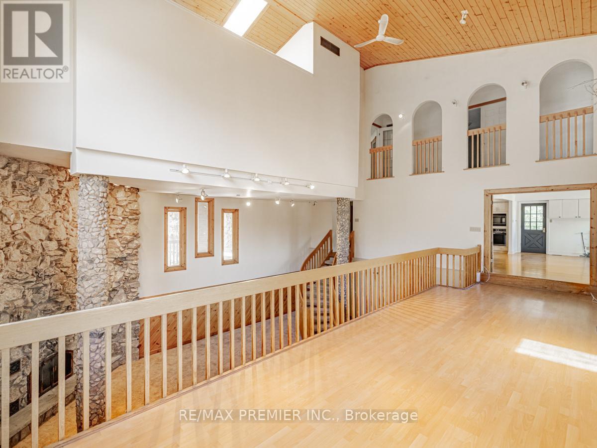 4282 Vivian Road, Whitchurch-Stouffville, ON - Indoor Photo Showing Other Room