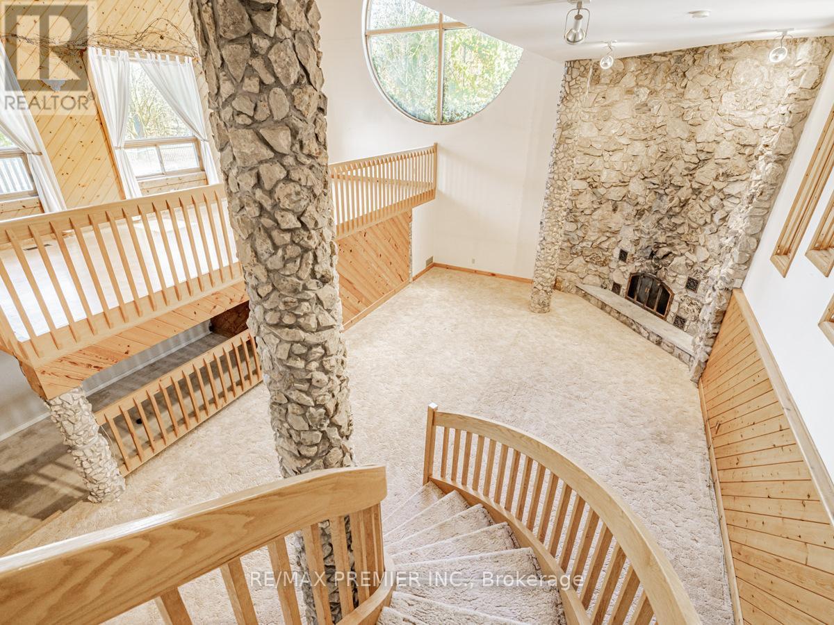 4282 Vivian Road, Whitchurch-Stouffville, ON - Indoor Photo Showing Other Room