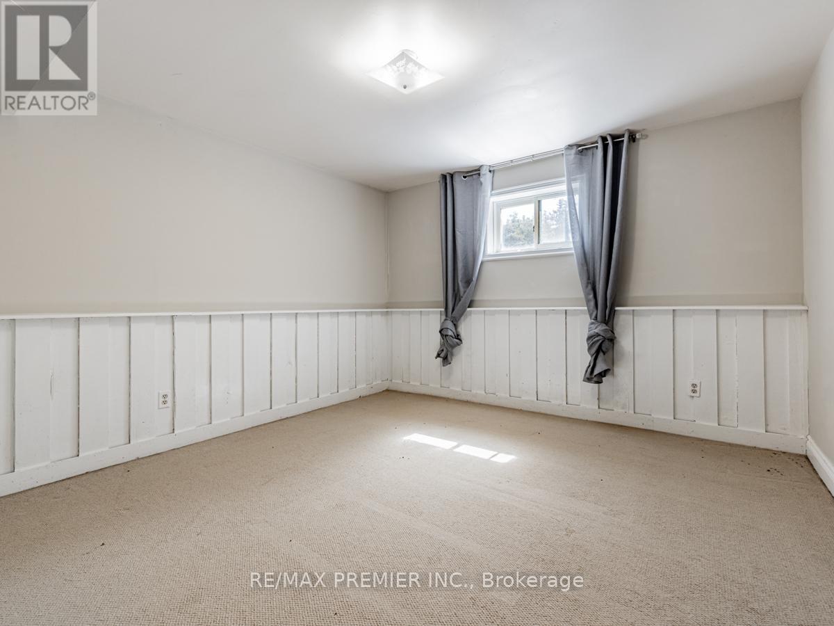 4282 Vivian Road, Whitchurch-Stouffville, ON - Indoor Photo Showing Other Room