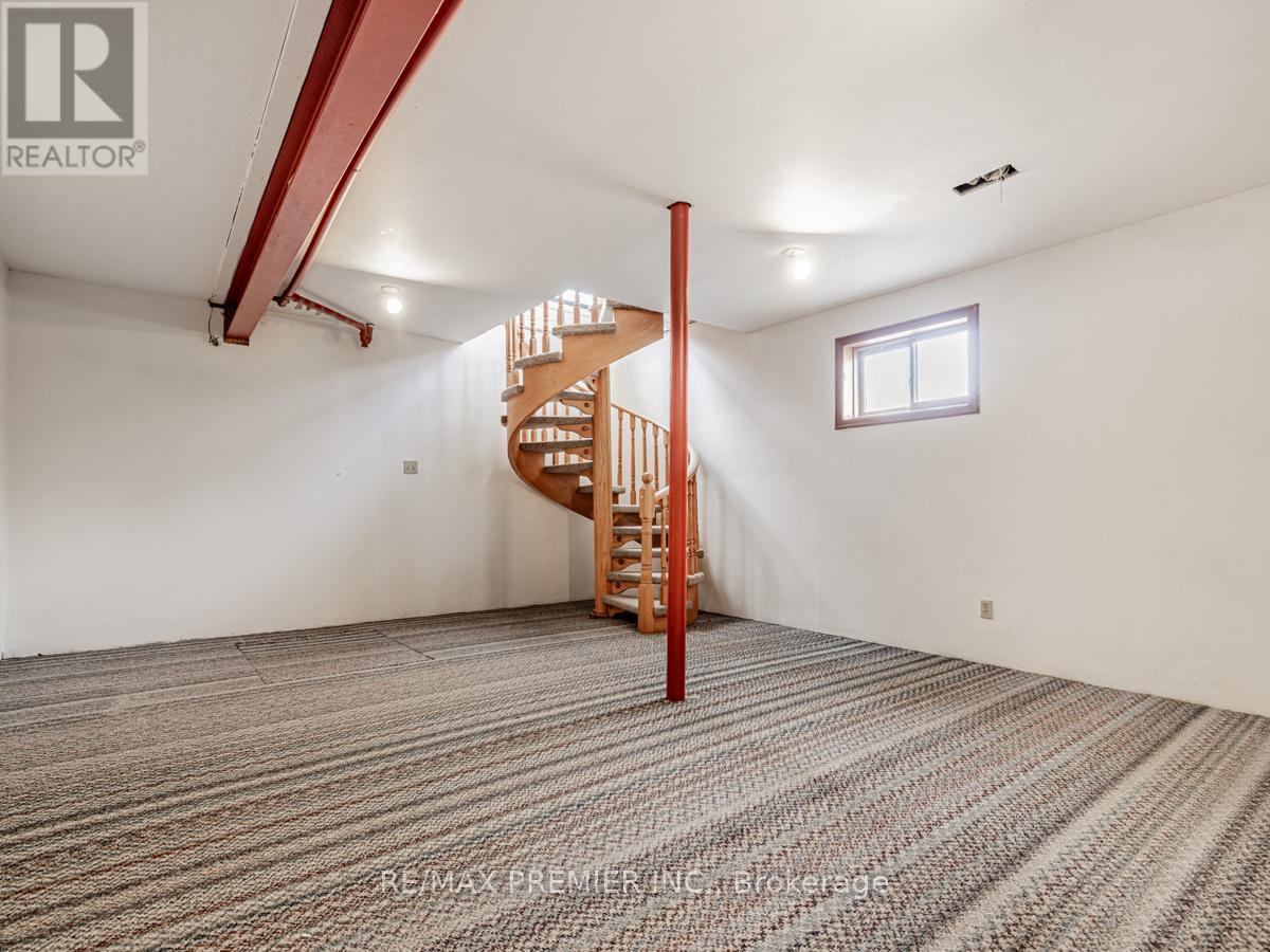 4282 Vivian Road, Whitchurch-Stouffville, ON - Indoor