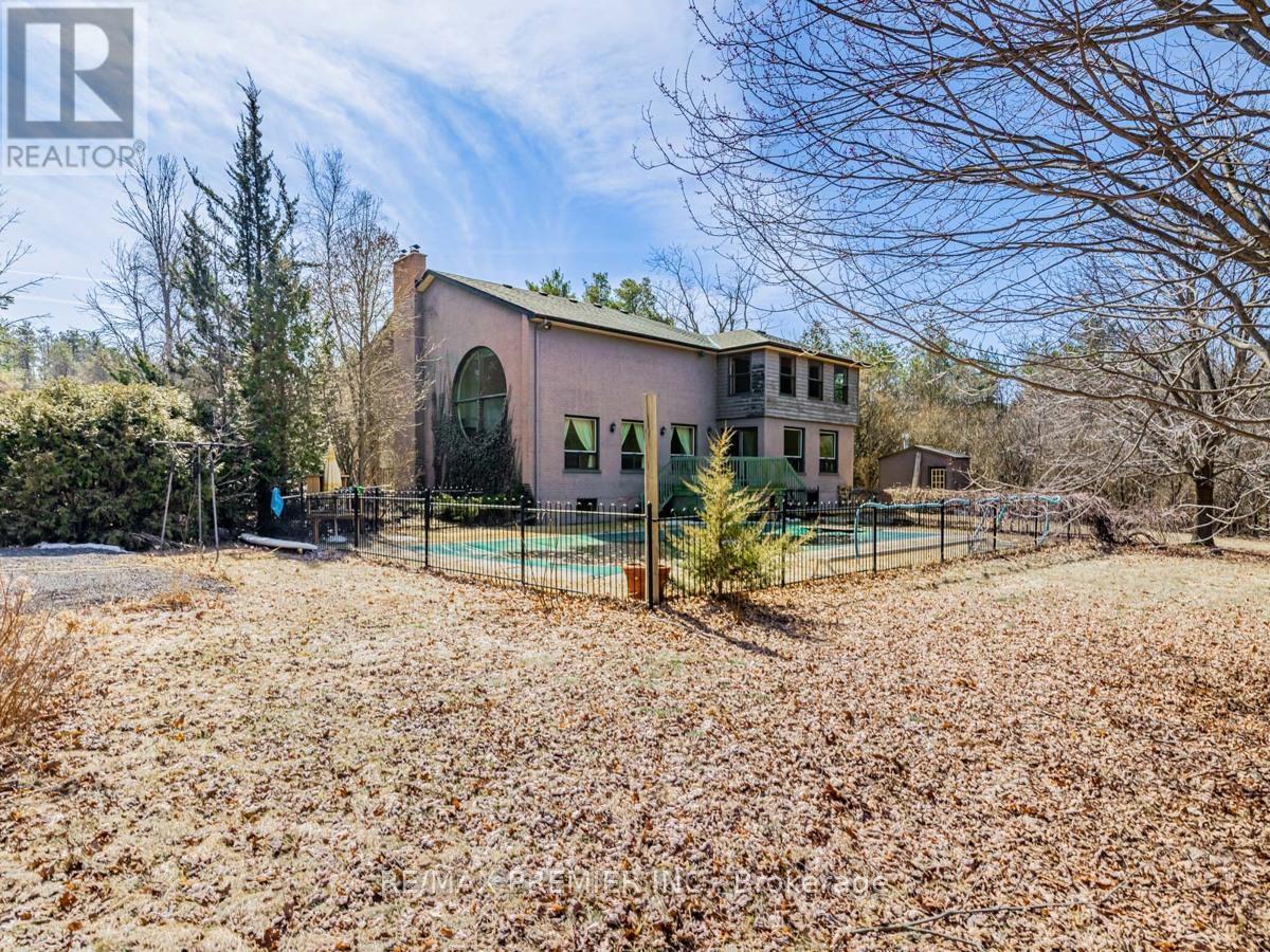 4282 Vivian Road, Whitchurch-Stouffville, ON - Outdoor