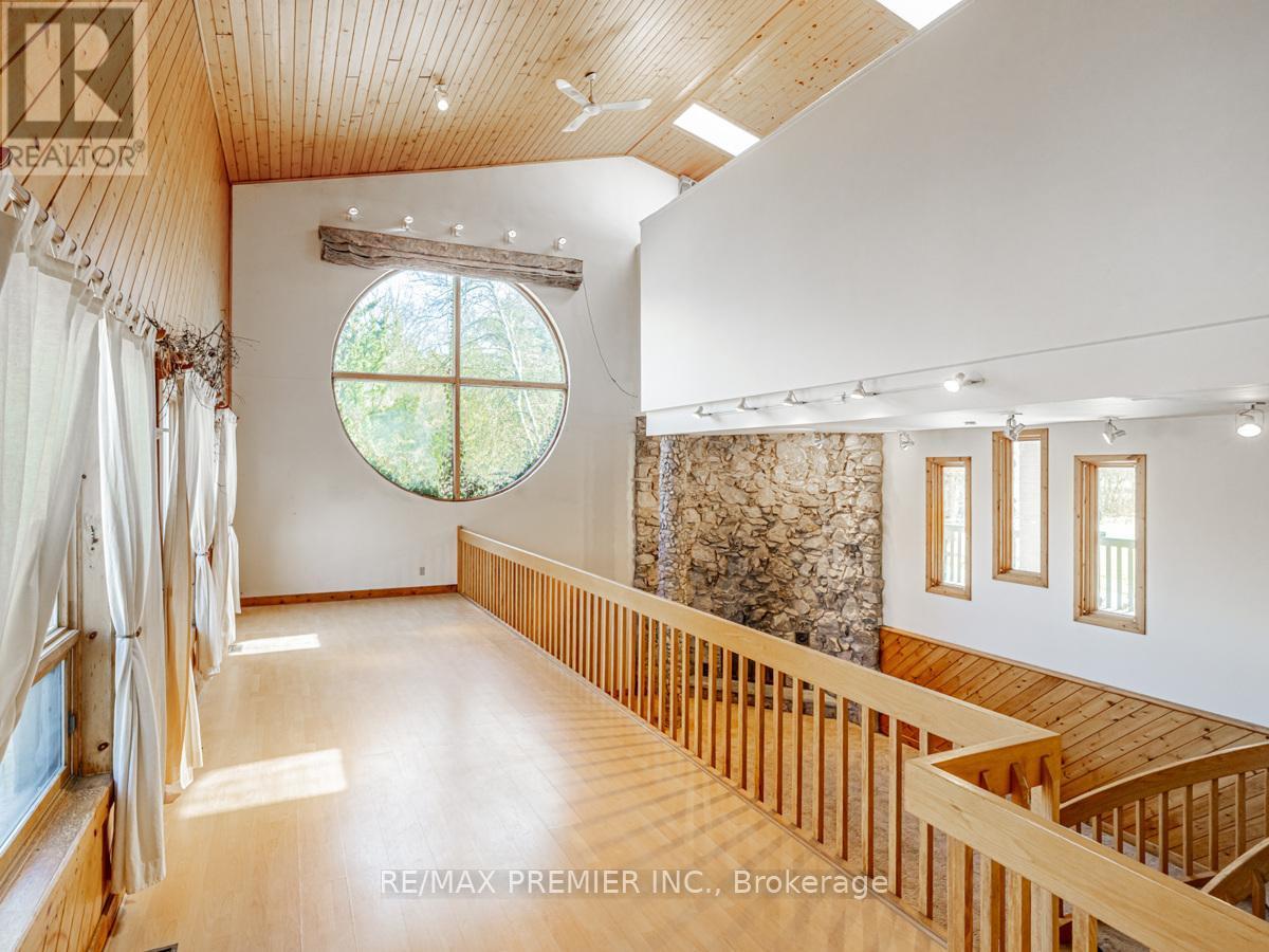 4282 Vivian Road, Whitchurch-Stouffville, ON - Indoor Photo Showing Other Room