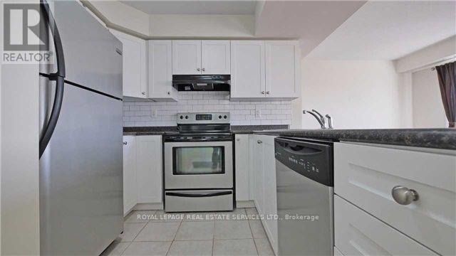 47 - 2614 Dashwood Drive, Oakville, ON - Indoor Photo Showing Kitchen With Stainless Steel Kitchen