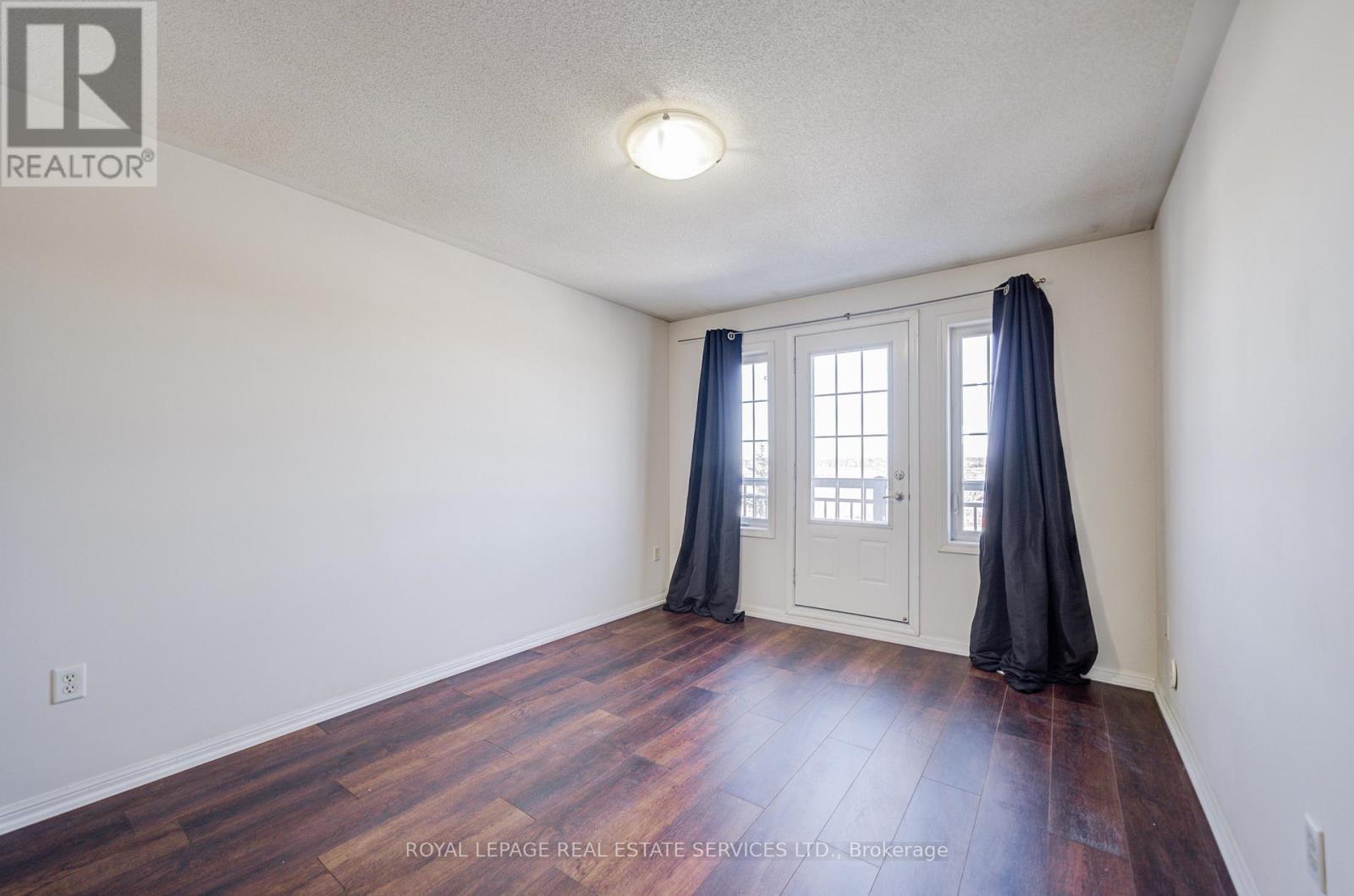 47 - 2614 Dashwood Drive, Oakville, ON - Indoor Photo Showing Other Room