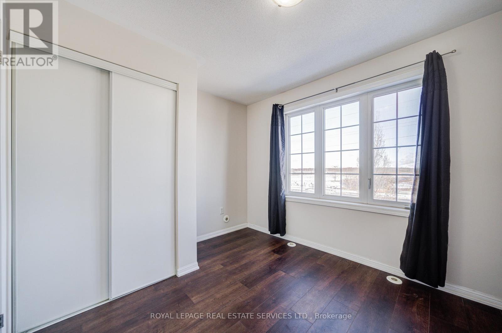 47 - 2614 Dashwood Drive, Oakville, ON - Indoor Photo Showing Other Room