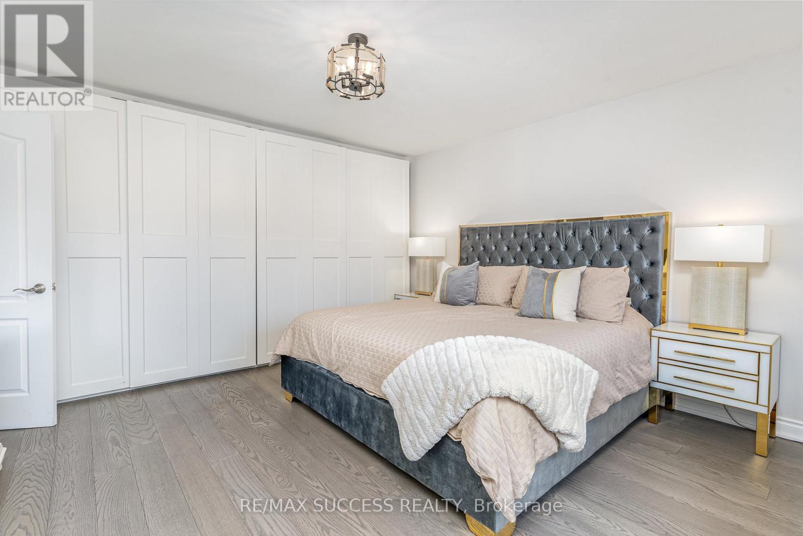 5383 Red Brush Drive, Mississauga, ON - Indoor Photo Showing Bedroom