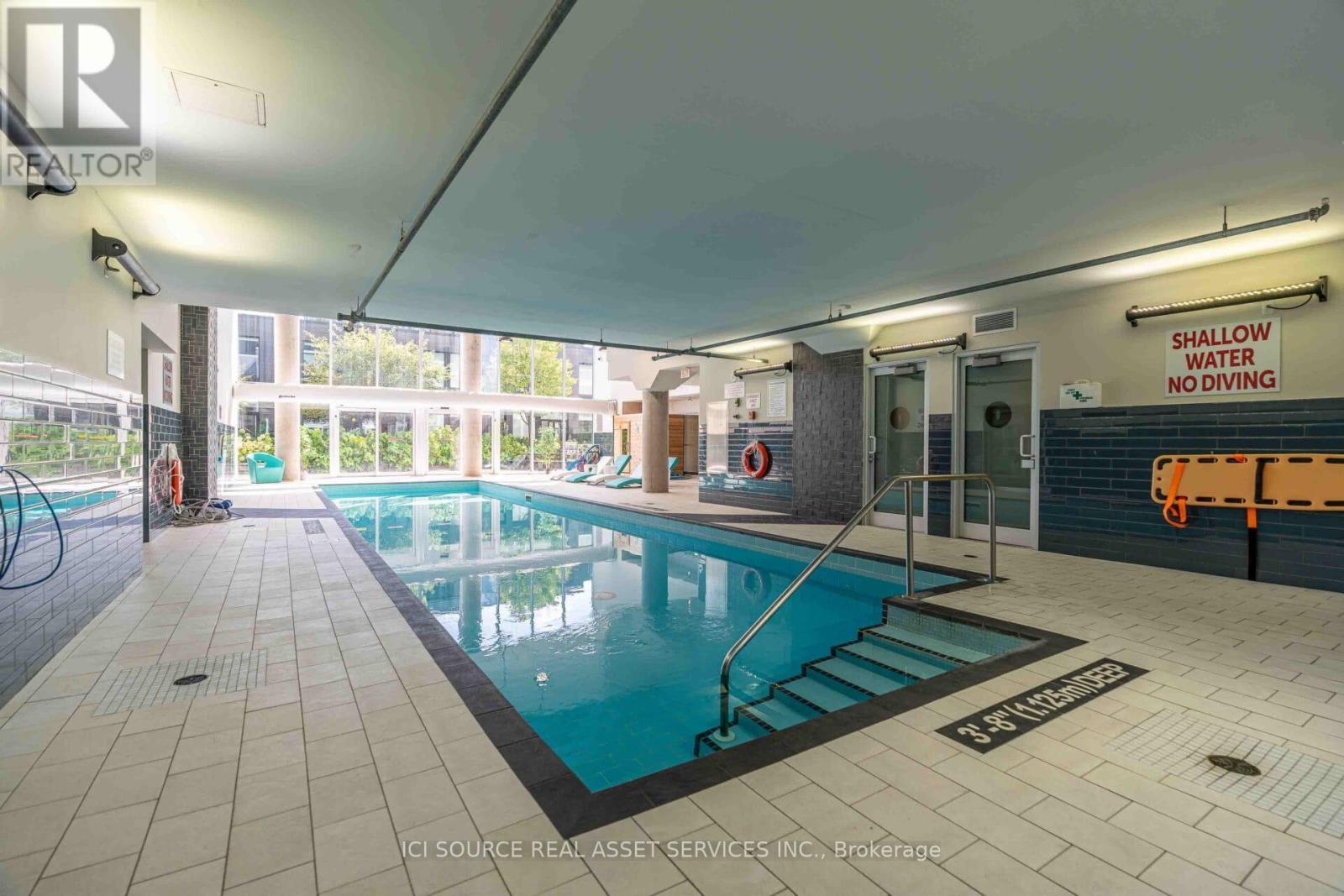 2206 - 40 Nepean Street, Ottawa, ON - Indoor Photo Showing Other Room With In Ground Pool