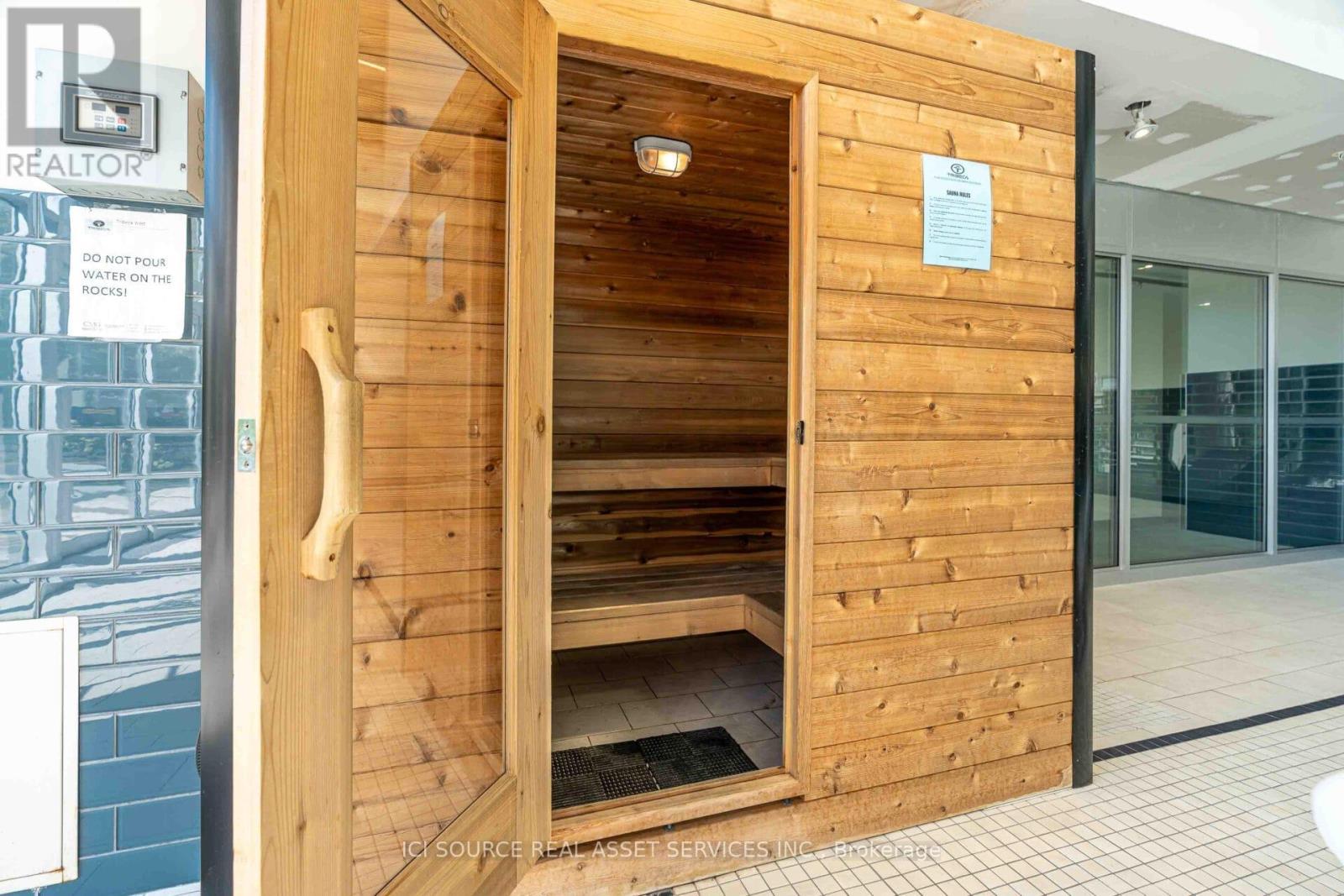 2206 - 40 Nepean Street, Ottawa, ON - Indoor Photo Showing Other Room