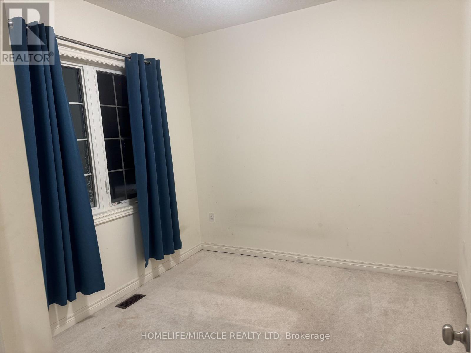 62 Holcomb Terrace, Hamilton, ON - Indoor Photo Showing Other Room
