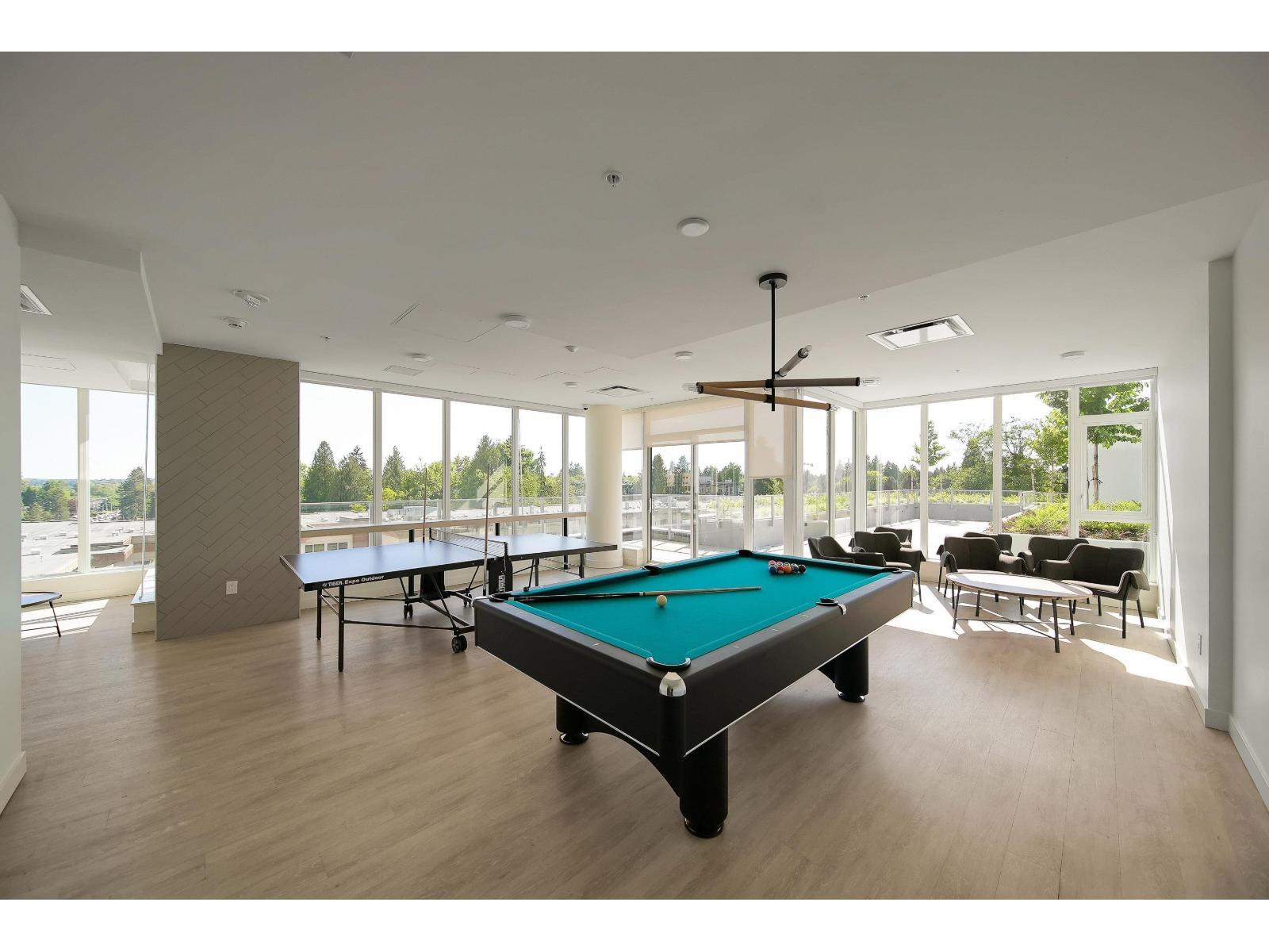 2008 9675 King George Boulevard, Surrey, BC - Indoor Photo Showing Other Room