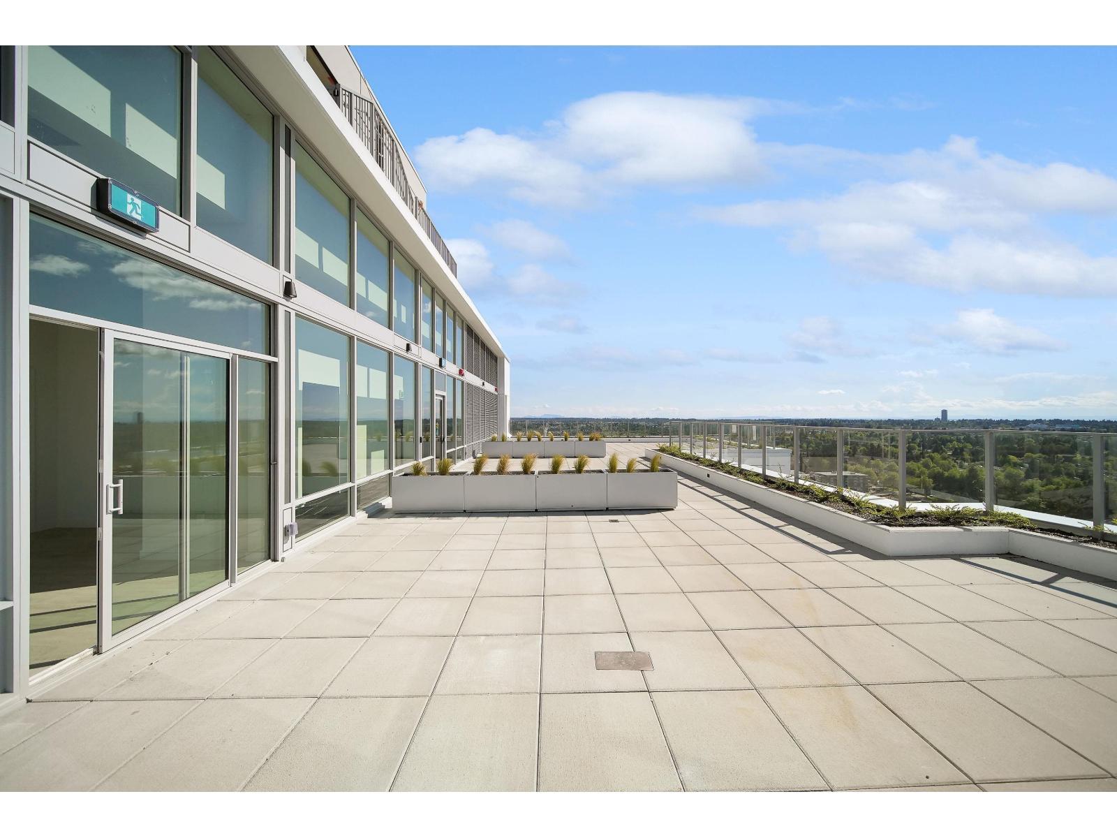 2008 9675 King George Boulevard, Surrey, BC - Outdoor With Exterior