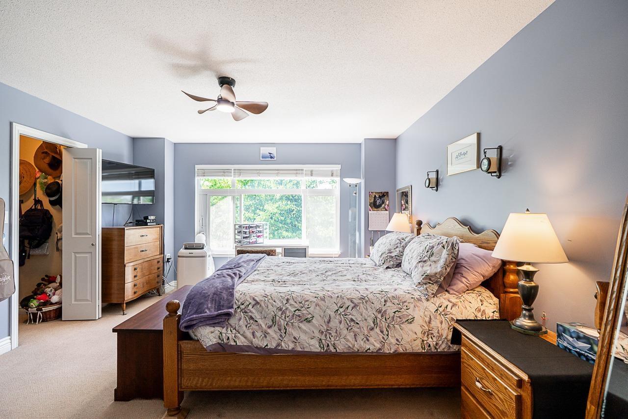 57 19330 69 Avenue, Surrey, BC - Indoor Photo Showing Bedroom