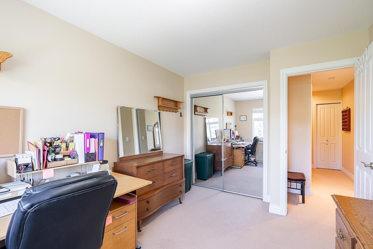 57 19330 69 Avenue, Surrey, BC - Indoor Photo Showing Office